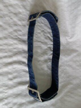 Elegant Y2K jeans belt with two buckes in perfect condition Max 40 inches